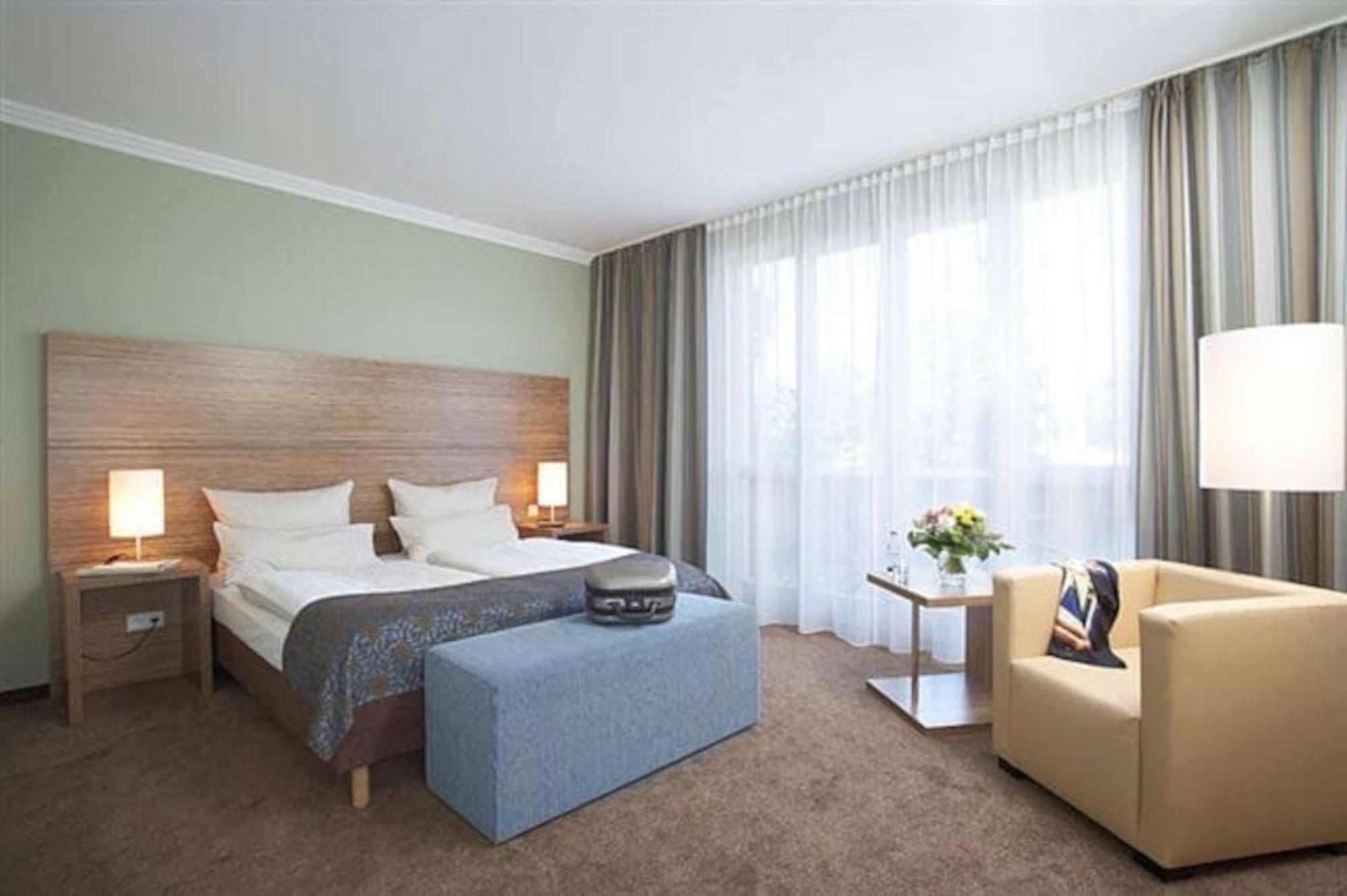 Hotel Central Regensburg Citycentre, Sure Hotel Collection By Best Western Экстерьер фото