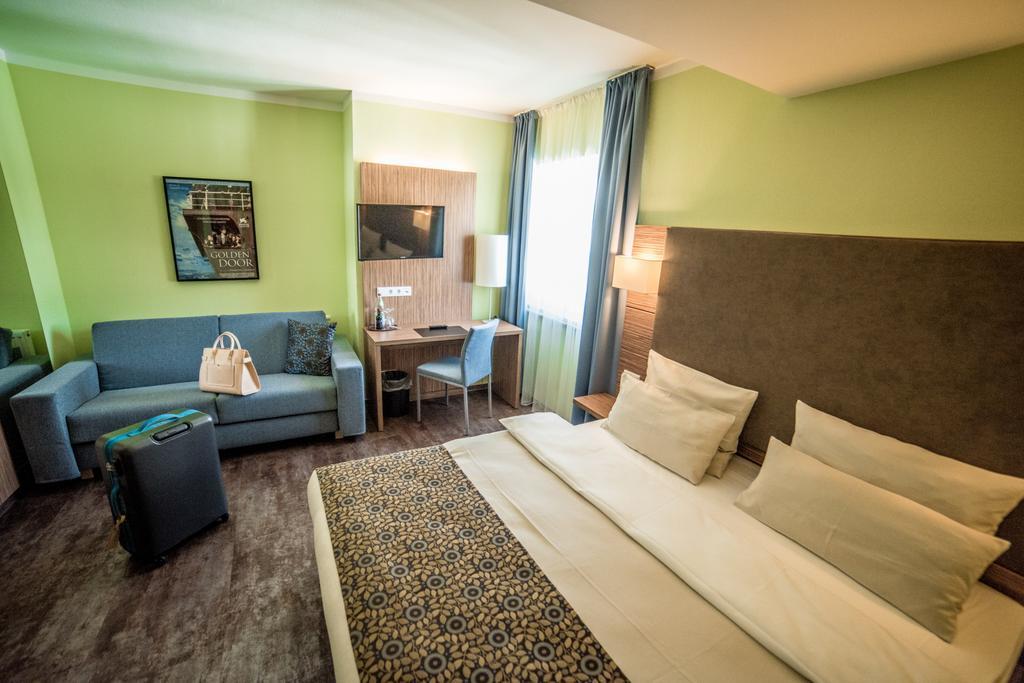 Hotel Central Regensburg Citycentre, Sure Hotel Collection By Best Western Экстерьер фото